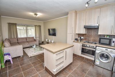 Apartment / Flat For Sale in Fourways, Sandton
