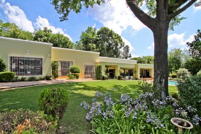 House For Sale in Rivonia, Sandton